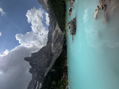 Jezioro górskie w Dolomitach