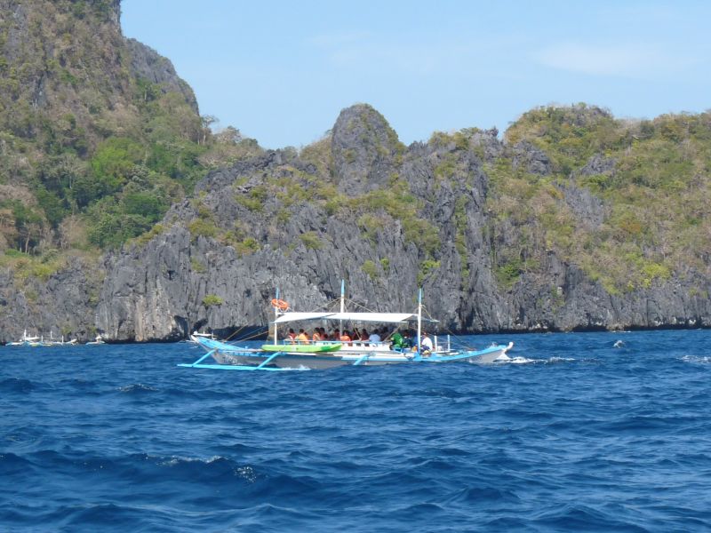Podczas wizyty w Archipelagu Bacuit (fot. Darek Dąbrowski) Podczas wizyty w Archipelagu Bacuit (fot. Darek Dąbrowski)