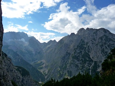 W drodze do schroniska Höllentalangerhütte (fot. Estera Motyl)