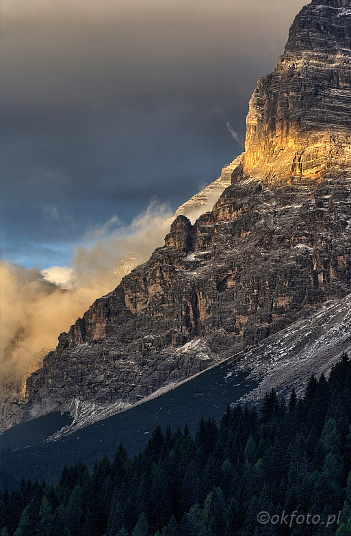 Monte Pelmo o wschodzie słońca (fot. S. Adamczak, okfoto.pl)