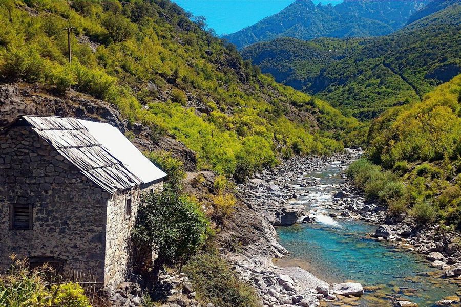 Góry Północnoalbańskie w okolicy Tamarë