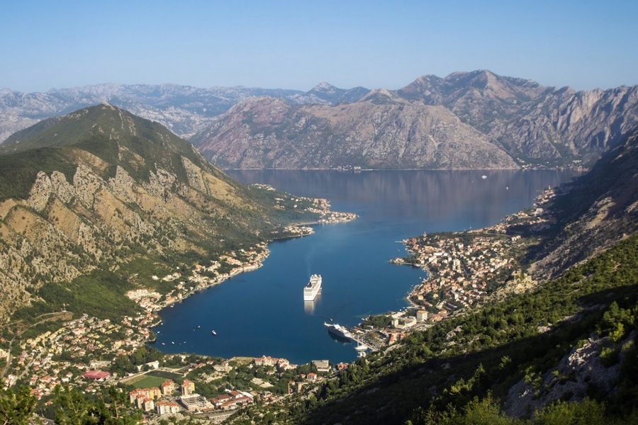 Widok na Bokę Kotorską