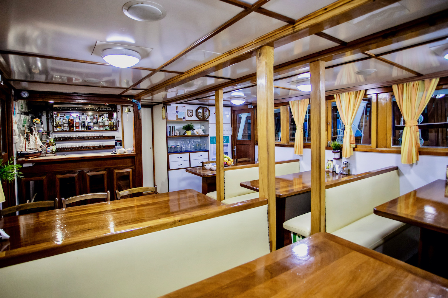 Wewnątrz przykładowej jednostki