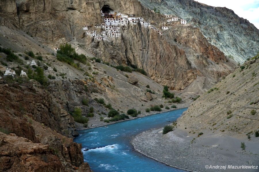 Klasztor Phugtal - najpiękniej położony klasztor Zanskaru