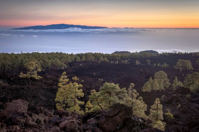 Widok z Teneryfy na la Gomerę (fot. S. Adamczak, okfoto.pl) Widok z Teneryfy na la Gomerę (fot. S. Adamczak, okfoto.pl)