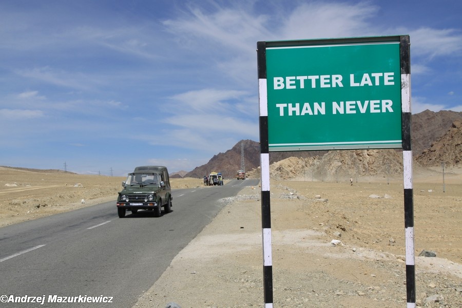 Poezja drogowa skierowana do kierowców Poezja drogowa skierowana do kierowców