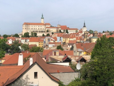 Zamek i starówka w Mikulovie (fot. Paweł Klimek)