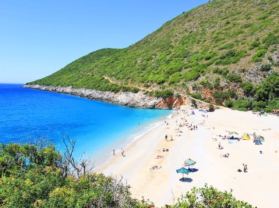 Wybrzeże Morza Jońskiego (fot. Ana Shtrepi)