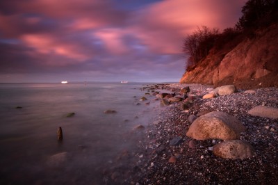 Wybrzeże Rugii o świcie (fot. S. Adamczak, okfoto.pl)