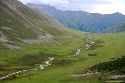 Dolina Ak-Suu Almaluu