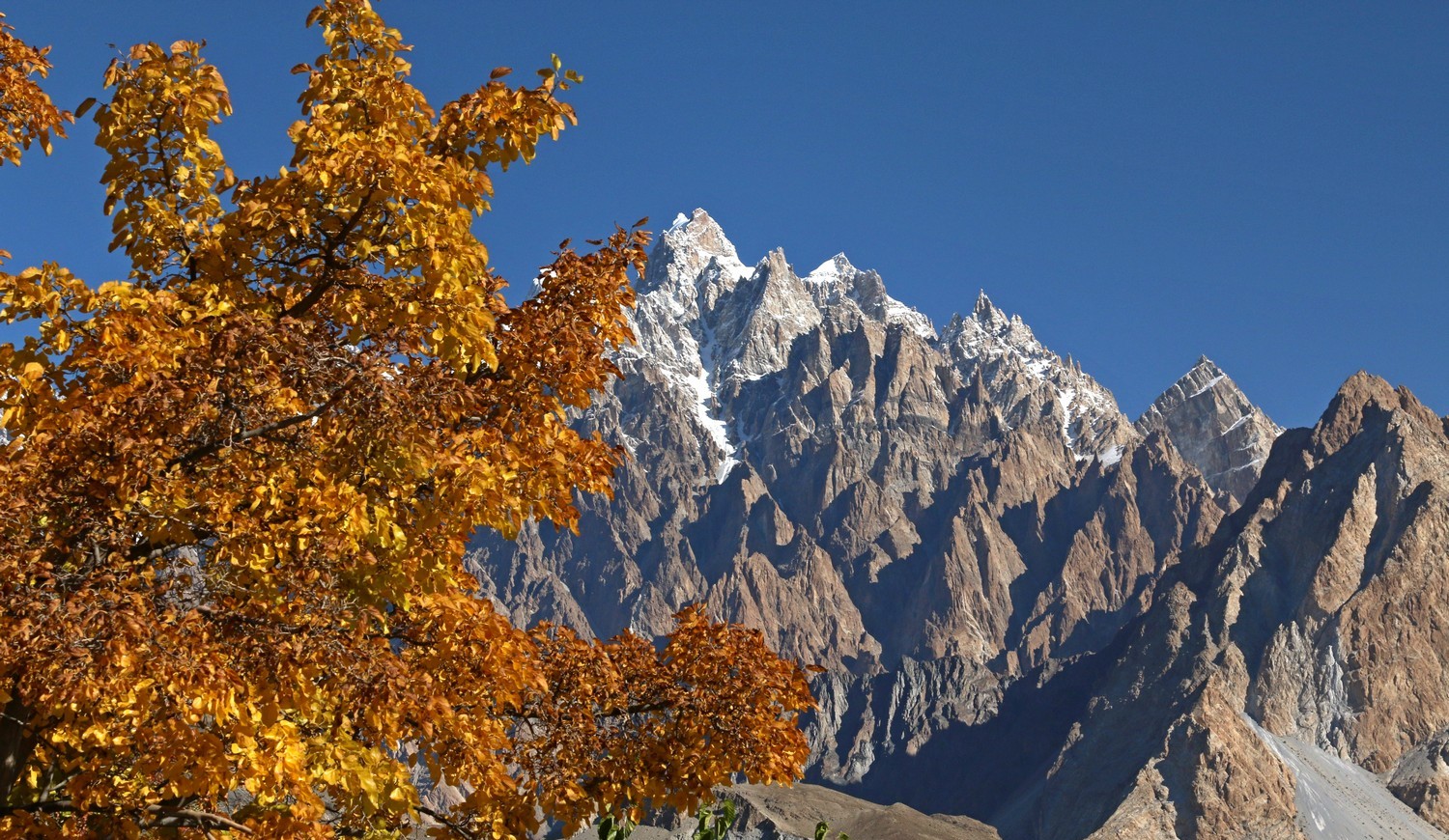 Wędrówki w dolinie Hunzy